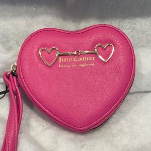 🌞SALE☀️Juicy Couture Pink Heart Wristlet